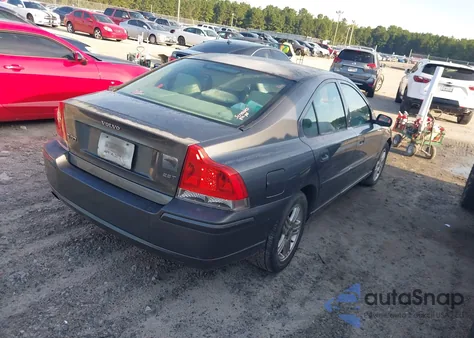 2005 Volvo S60 2.5T из США, поврежденный, VIN YV1RS592352474548